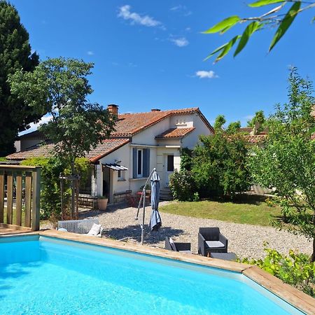 Maison Avec Piscine Dans Village Provencal. Courthezon Bagian luar foto