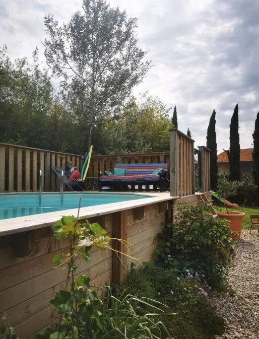 Maison Avec Piscine Dans Village Provencal. Courthezon Bagian luar foto
