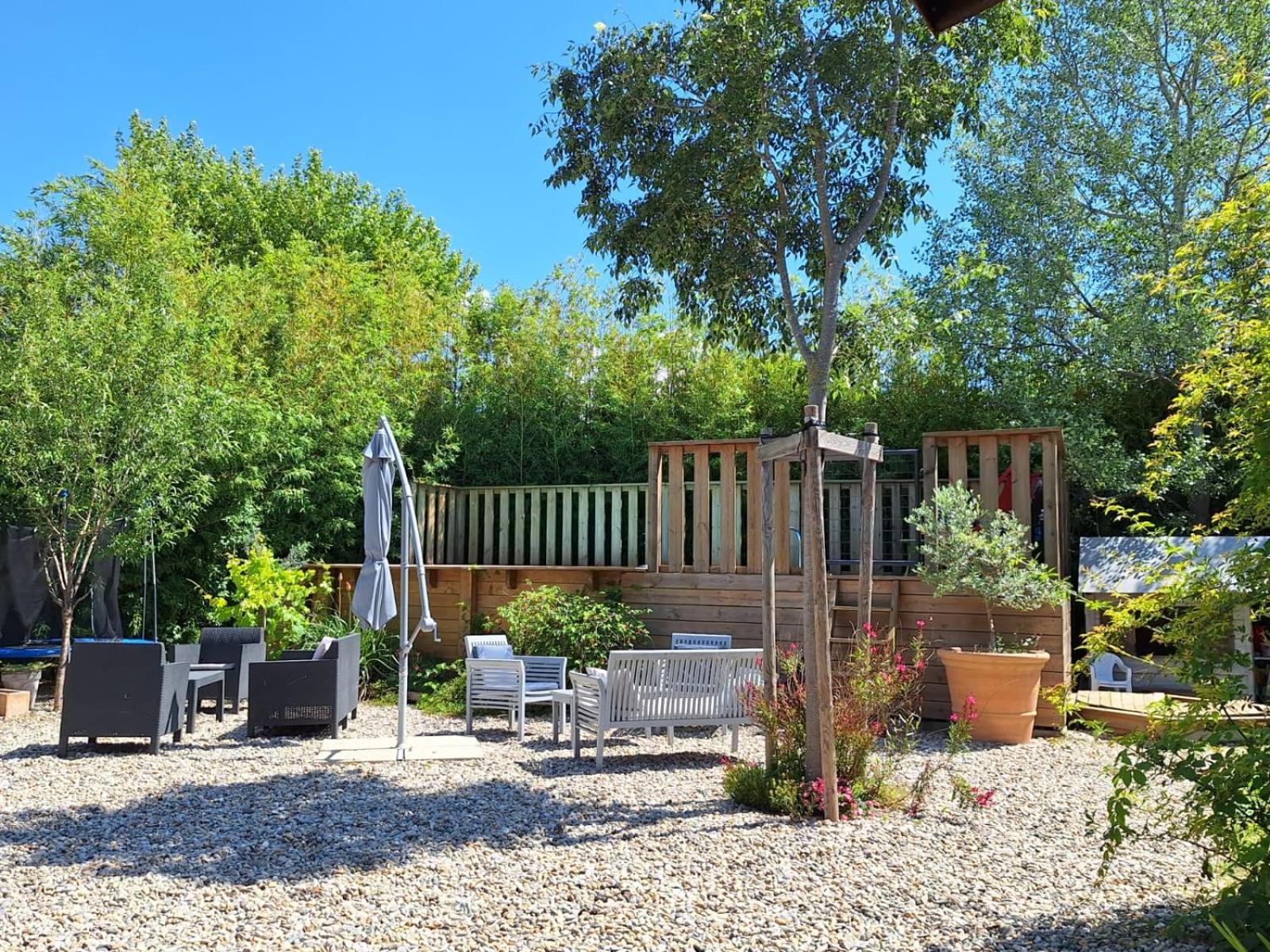 Maison Avec Piscine Dans Village Provencal. Courthezon Bagian luar foto